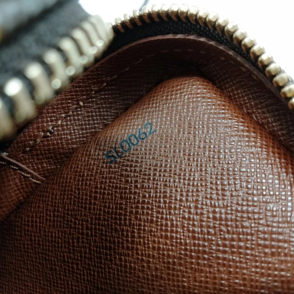 Louis Vuitton LV Shoulder Bag Danube Brown Monogram 750-020425 - Picture 15 of 16